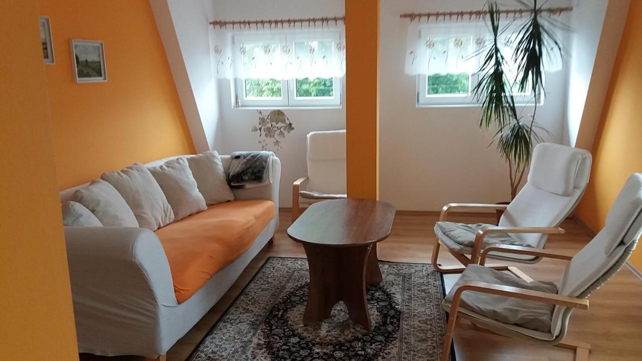 Apartmany Krasna - K68 Яблонець-над-Нисою Екстер'єр фото